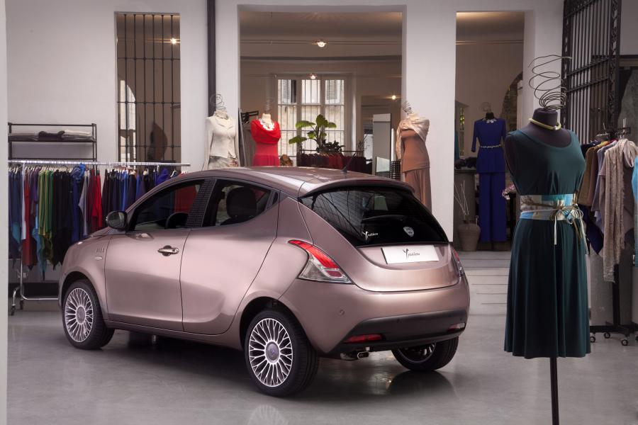  Lancia Ypsilon ELLE (846) 2014 года  (фото 10 из 34)